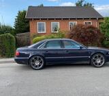 Audi A8, 4,2 quattro aut., Benzin