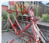 sælger her hjemme lavet Bådstativ den har brugt